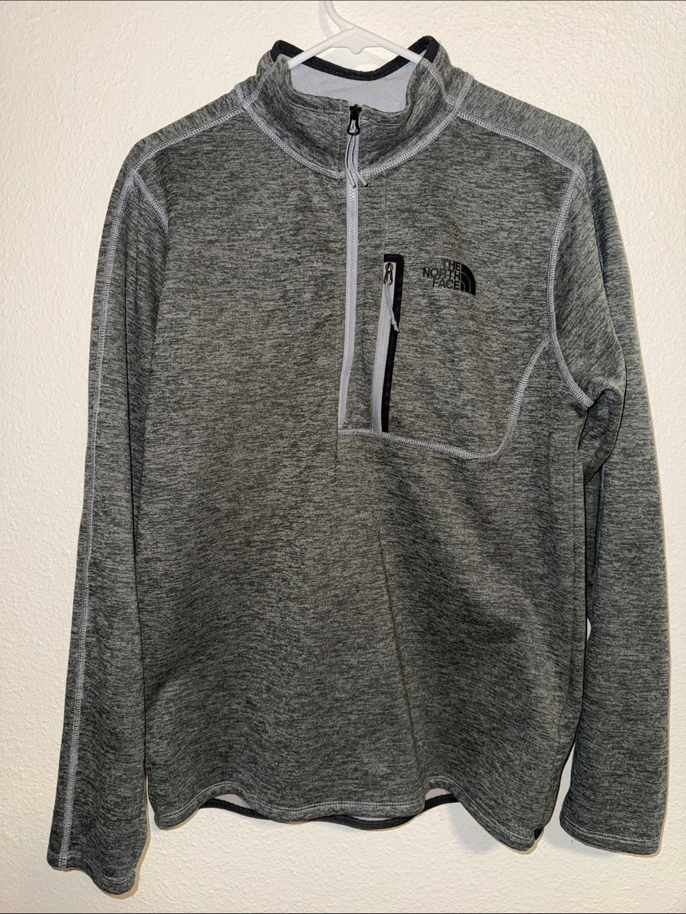 The North Face Men's Heather Gray Half-Zip Pullover